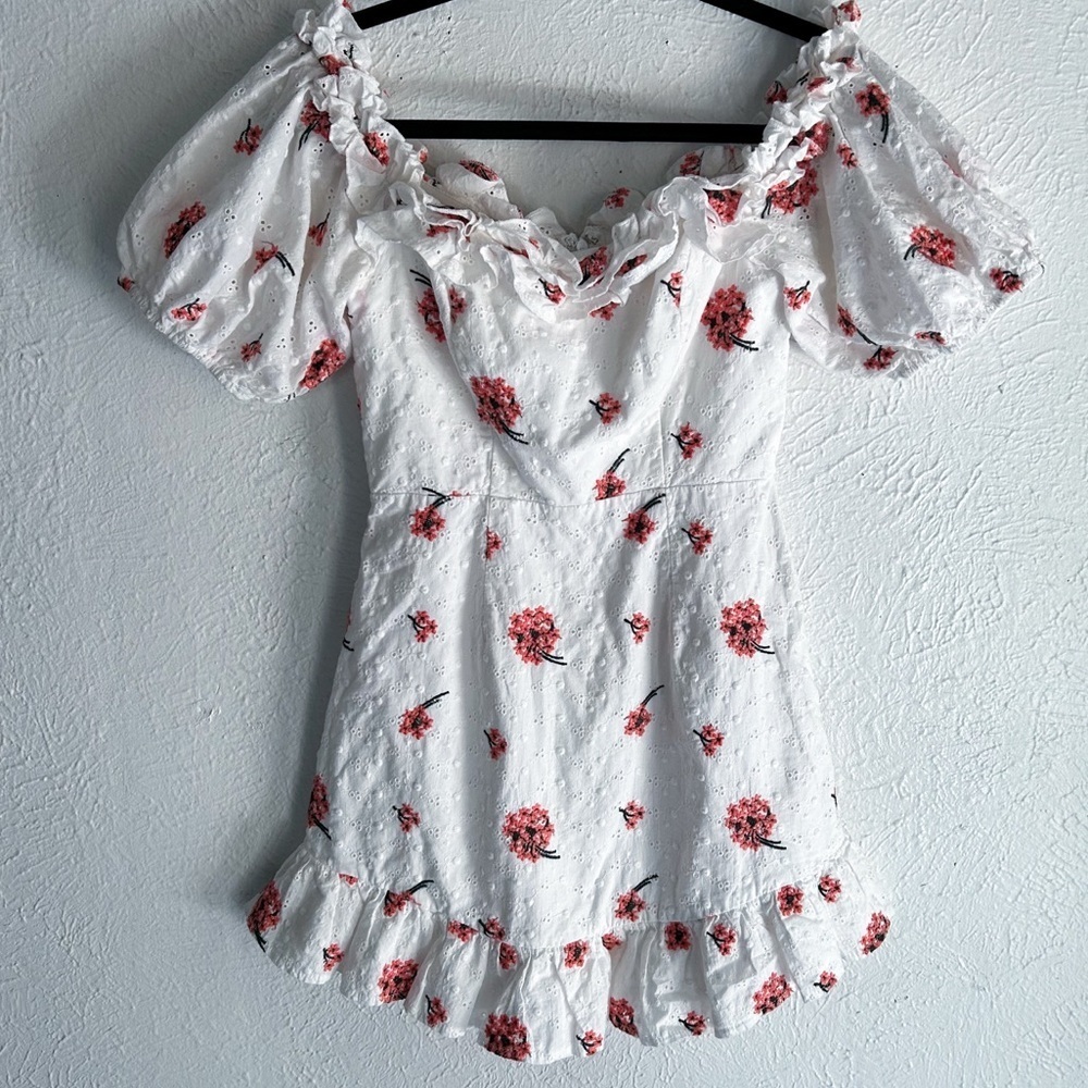 Saints + Secrets White Eyelet Floral Puff Sleeve Mini Dress 100% Cotton Small